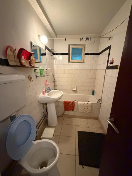 Dristor, chiar langa metrou.